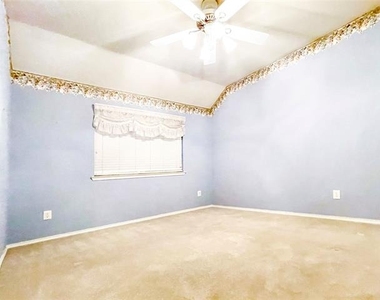 2712 Hereford Road - Photo Thumbnail 31
