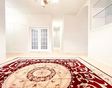 2712 Hereford Road - Photo Thumbnail 6