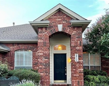 2712 Hereford Road - Photo Thumbnail 3
