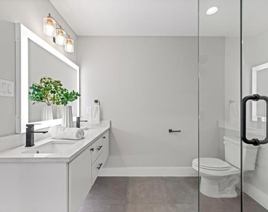 4709 Virginia Avenue - Photo Thumbnail 29