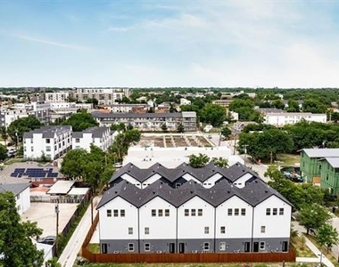 4709 Virginia Avenue - Photo Thumbnail 37