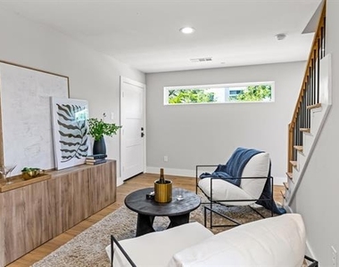 4709 Virginia Avenue - Photo Thumbnail 5