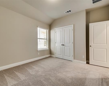 2317 Mount Olive Lane - Photo Thumbnail 16