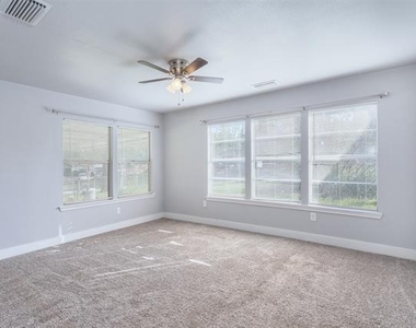 5036 Westway Drive - Photo Thumbnail 10