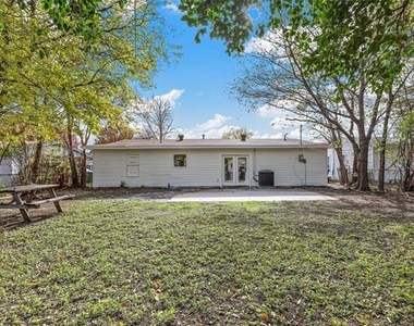 5832 Tracyne Drive - Photo Thumbnail 35