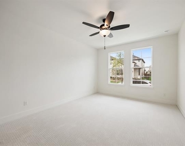 7066 Lathrop Lane - Photo Thumbnail 10