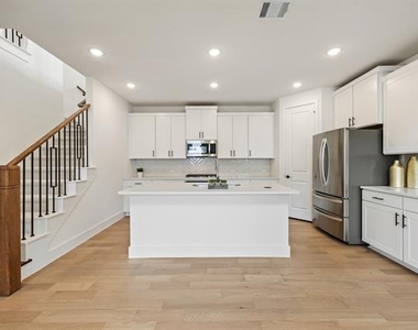 7066 Lathrop Lane - Photo Thumbnail 9