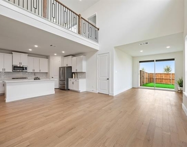 7066 Lathrop Lane - Photo Thumbnail 2
