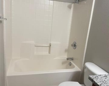 924 Marist Drive - Photo Thumbnail 18