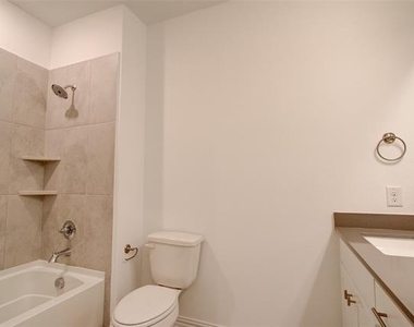 1322 Whipsaw Trail - Photo Thumbnail 8