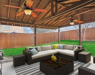 1404 Ross Drive - Photo Thumbnail 16