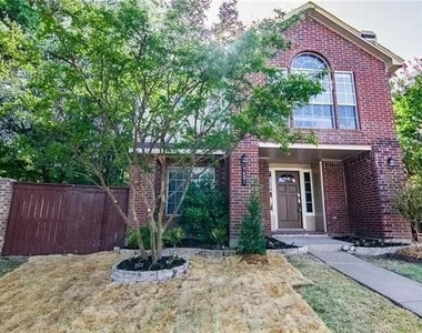9401 Blue Jay Way - Photo Thumbnail 1