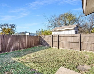 3301 Aurora Street - Photo Thumbnail 19