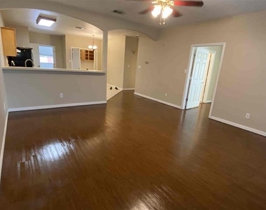 300 E Main Street - Photo Thumbnail 4