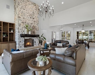 8791 Southern Shore Court - Photo Thumbnail 9