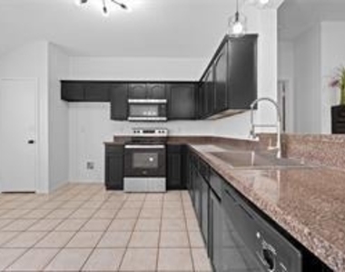 2821 Shelduck Drive - Photo Thumbnail 8