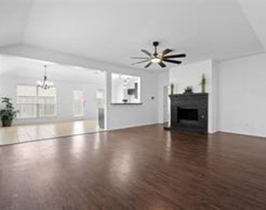 2821 Shelduck Drive - Photo Thumbnail 5