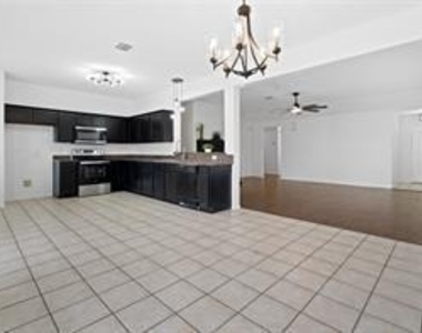 2821 Shelduck Drive - Photo Thumbnail 3