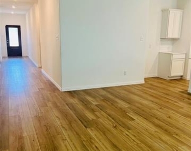 3313 Cardinal Flower Pl - Photo Thumbnail 4
