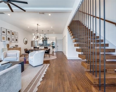 712 Rainwater Road - Photo Thumbnail 3