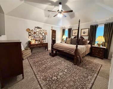 4007 Gallivant Drive - Photo Thumbnail 14