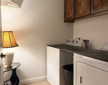 4007 Gallivant Drive - Photo Thumbnail 18