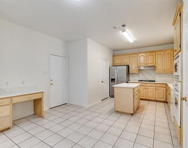 1131 Indy Court - Photo Thumbnail 6