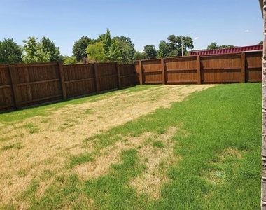 4516 Hammerstein Boulevard - Photo Thumbnail 20