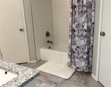 2902 Rex Allen Drive - Photo Thumbnail 16
