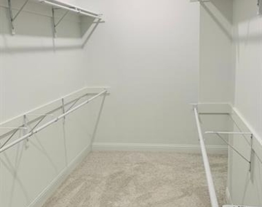 7804 Cottonwood Drive - Photo Thumbnail 13