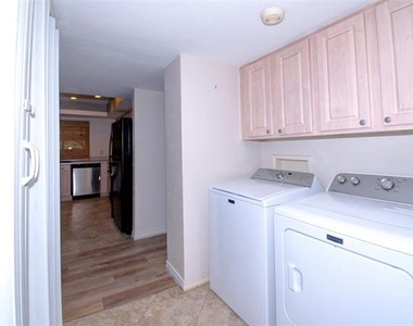 3201 Christie Circle - Photo Thumbnail 27