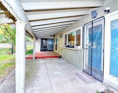 3201 Christie Circle - Photo Thumbnail 29