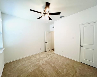 1105 Misty Brook Drive - Photo Thumbnail 25