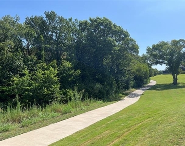 1105 Misty Brook Drive - Photo Thumbnail 33