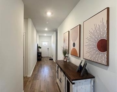 1105 Misty Brook Drive - Photo Thumbnail 2