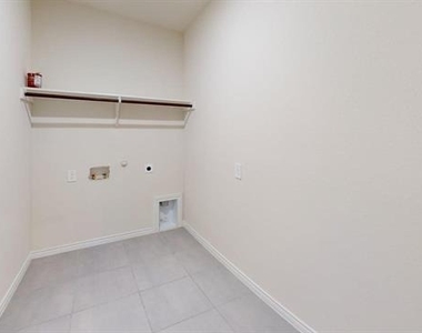 2901 Bald Eagle Boulevard - Photo Thumbnail 21