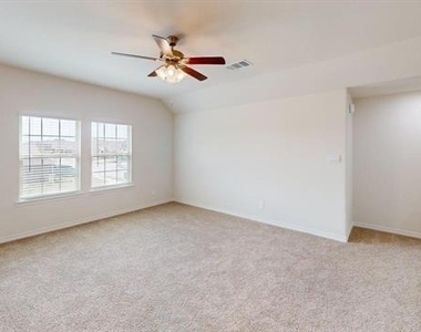 2901 Bald Eagle Boulevard - Photo Thumbnail 9