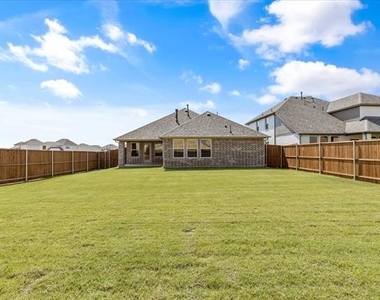 324 Amenduni Lane - Photo Thumbnail 31