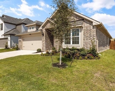 324 Amenduni Lane - Photo Thumbnail 5