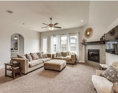 4222 Cherry Lane - Photo Thumbnail 7