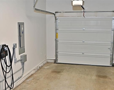3236 Patrick Street - Photo Thumbnail 36