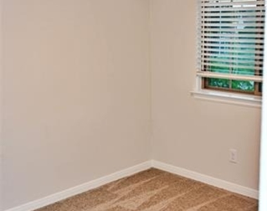 3236 Patrick Street - Photo Thumbnail 22