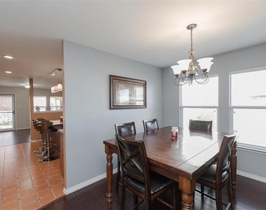 6504 Corral Lane - Photo Thumbnail 4