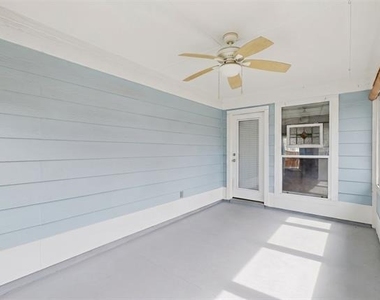 9844 Meadow Rue Drive - Photo Thumbnail 37