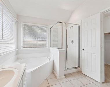 9844 Meadow Rue Drive - Photo Thumbnail 30