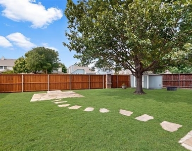 9844 Meadow Rue Drive - Photo Thumbnail 38