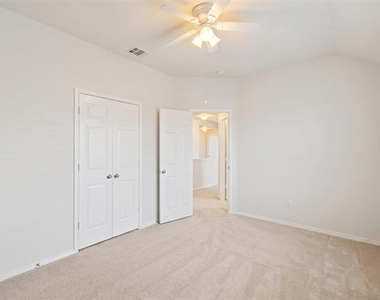 9844 Meadow Rue Drive - Photo Thumbnail 27