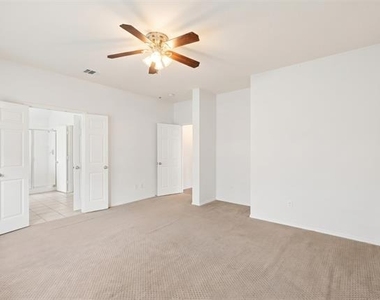 9844 Meadow Rue Drive - Photo Thumbnail 23