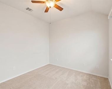 9844 Meadow Rue Drive - Photo Thumbnail 25