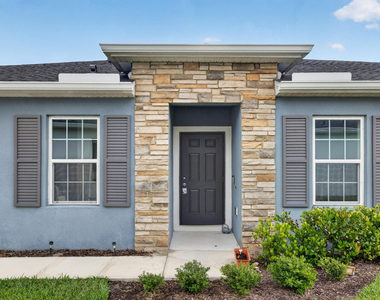 9449 Sw Libertas Way - Photo Thumbnail 2